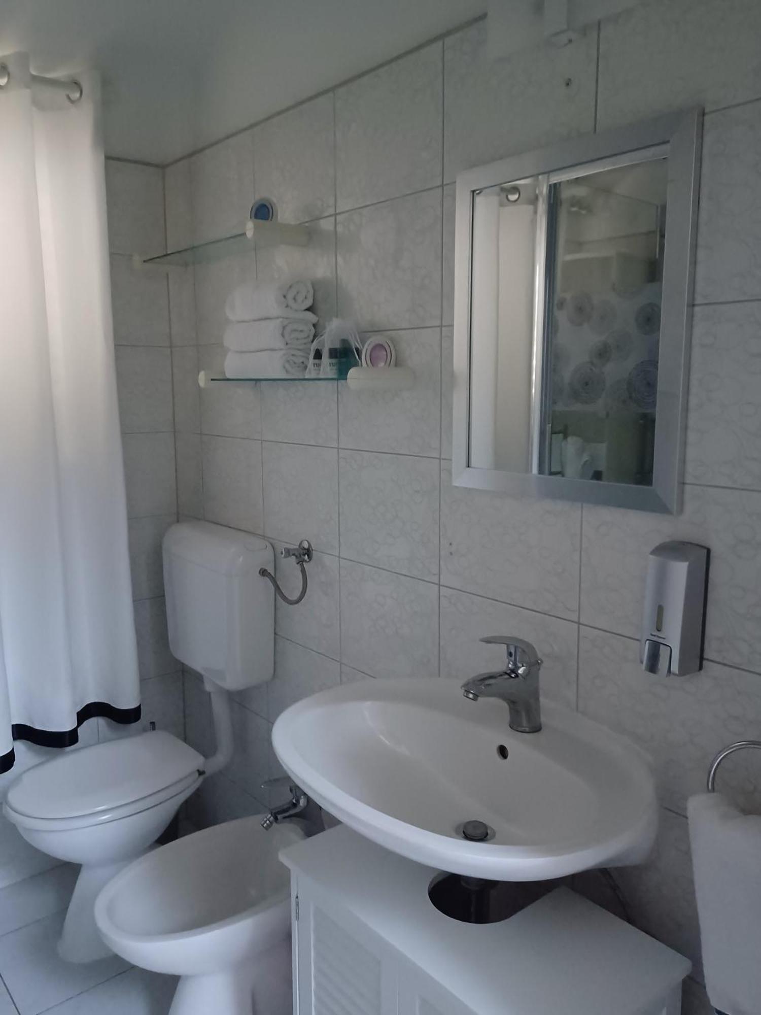 Vacation Home Viducic Dragove Buitenkant foto