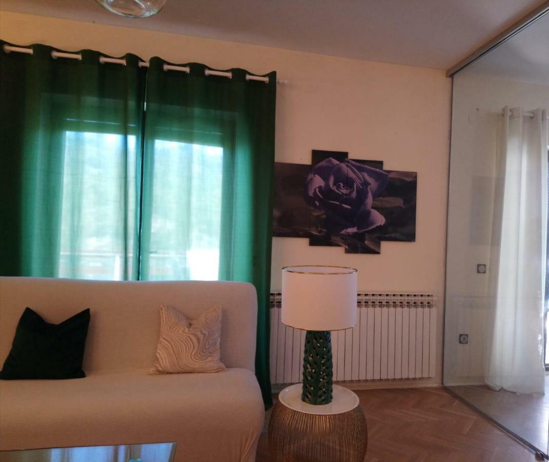 Vacation Home Viducic Dragove Buitenkant foto